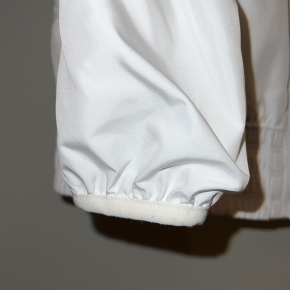 Nike Dri-Fit Light Weight Jacket - Picture 4 of 6